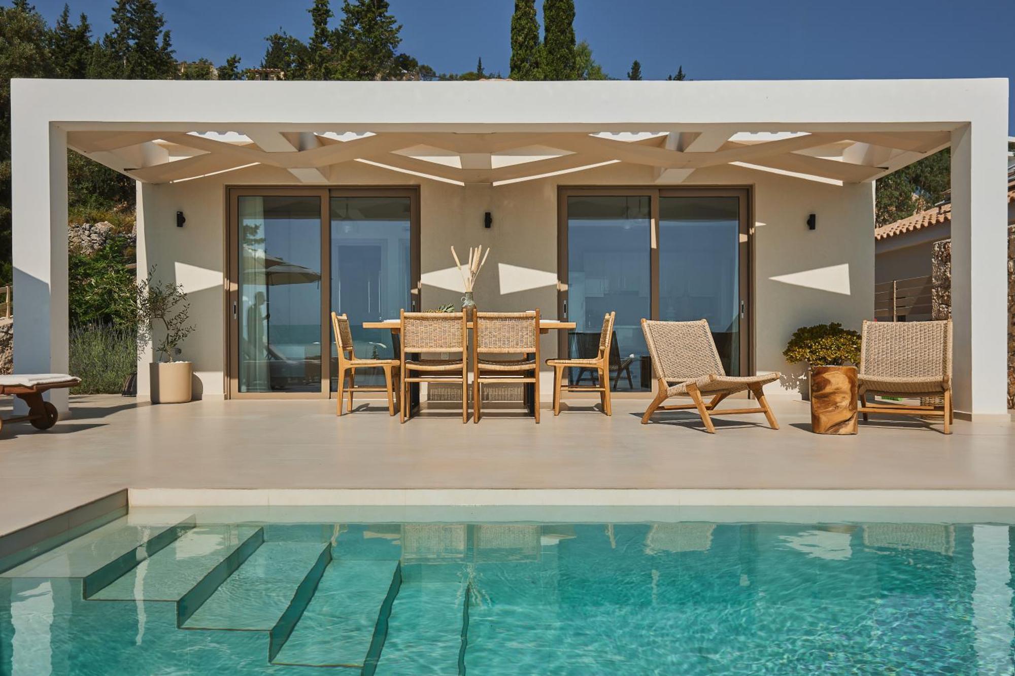 Villa Thelxi's Ii - Brand New Seaview Suite!