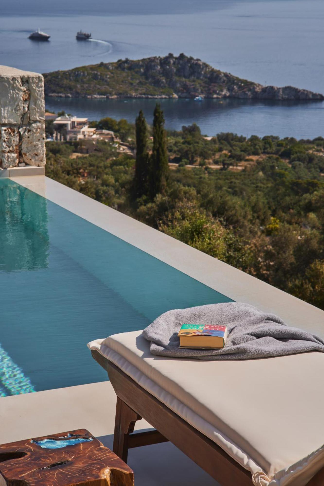 Thelxi's Ii - Brand New Seaview Suite! Villa *